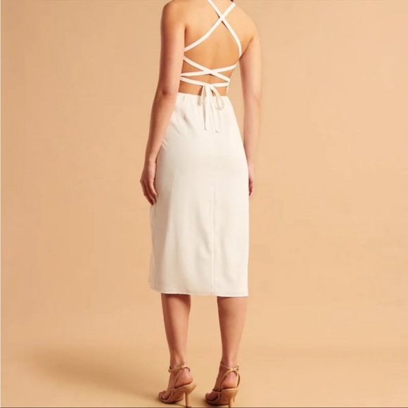 Abercombie and Fitch ruched lace-up back midi dress - Picture 4 of 5